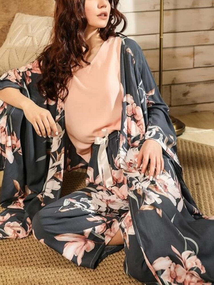 floral print pajamas